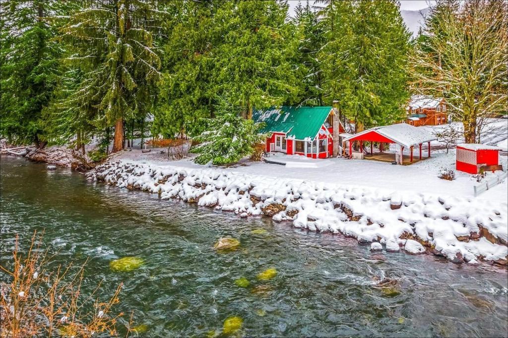 New: Steps From White River Near Mount Rainier National Park Greenwater Екстер'єр фото